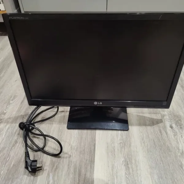 LG Flatron Monitor
