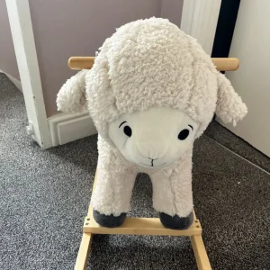 Wooden rocking sheep - Image 2