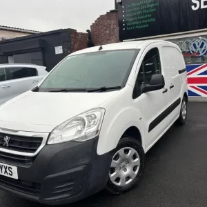 2017 Peugeot Partner 1.6 BlueHDi 854 Professional 5-door van - Image 3