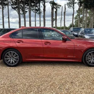 2020 BMW 3 Series 330e Plug-in Hybrid - Image 8