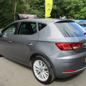 2018 SEAT Leon 1.2 TSI SE Dynamic Tech Hatchback - Image 5