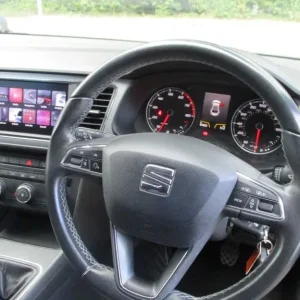 2018 SEAT Leon 1.2 TSI SE Dynamic Tech Hatchback - Image 7