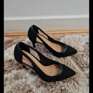 Black Suedette Cut Out Stiletto Court Shoes Size 6 UK (39 EU)