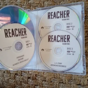Reacher DVDs Seasons 1-3 - Image 3