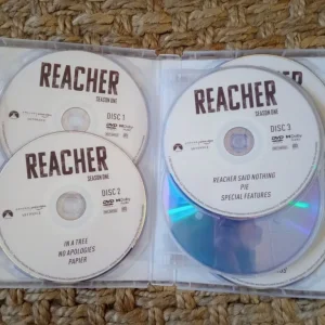 Reacher DVDs Seasons 1-3 - Image 4