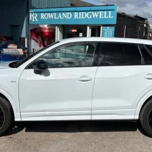 2022 Audi Q2 TFSI Black Edition Estate Petrol Manual - Image 5