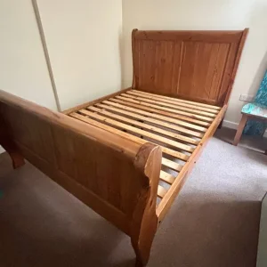 Solid wood king size sleigh bed