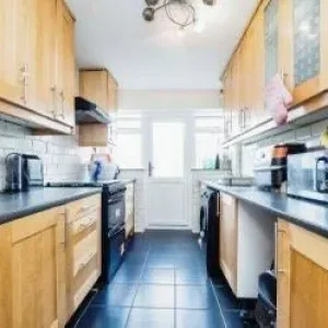 Medium Room in Dalwhinnie, Ben Alder Road - Image 3