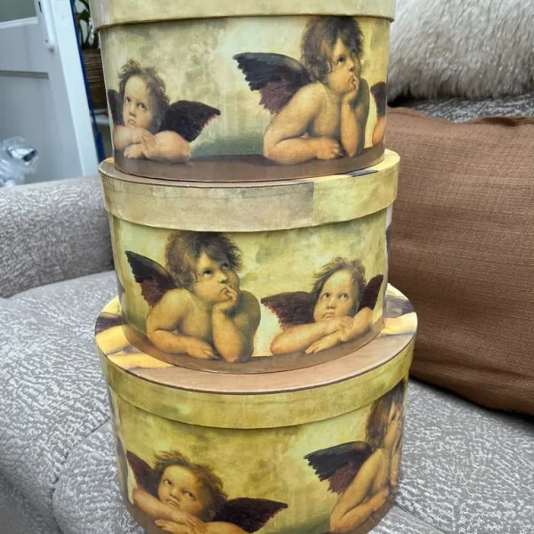 Cherub Hat Storage Boxes (3)