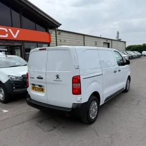 2023 Peugeot Expert BlueHDi Professional Premium Plus L1 SWB Panel Van - Image 3