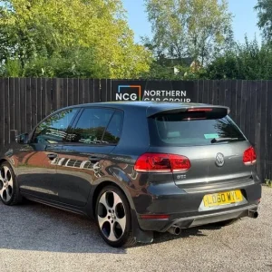 2010 Volkswagen Golf 2.0 TSI GTI Euro 5 5-door hatchback - Image 4