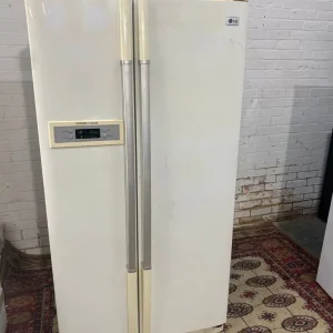 LG White 2Door American NonPlumb Fridge Freezer - Image 2