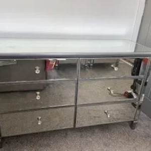 2 Bedroom Side Cabinets with 2 Sets of Drawers