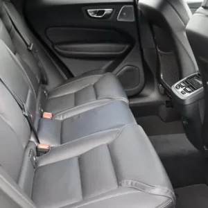 2024 Volvo XC60 B5 AWD Estate Black Edition - Image 6