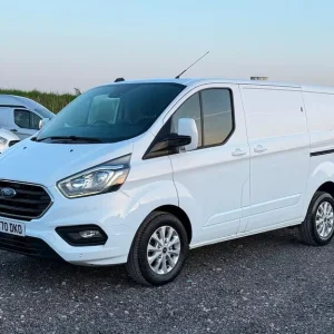 2021 Ford Transit Custom 2.0 EcoBlue Limited Panel Van - Image 3
