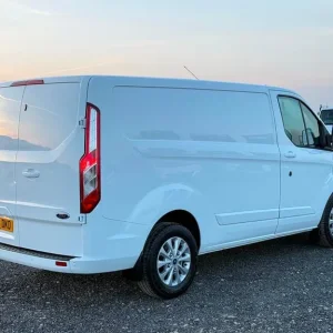 2021 Ford Transit Custom 2.0 EcoBlue Limited Panel Van - Image 8