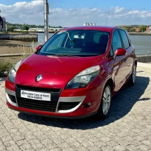 2012 Renault Scenic 1.5 dCi I - Music 5dr MPV Diesel Manual - Image 4