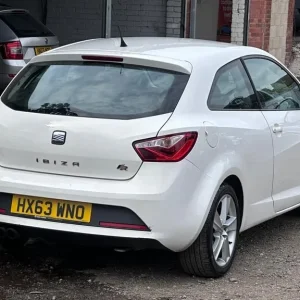 2013 SEAT Ibiza 1.2 TSI FR Sport Coupe Euro 5 3dr Hatchback - Image 5