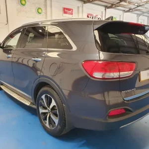 2017 Kia Sorento 2.2 CRDi AWD Estate Diesel Manual - Image 5