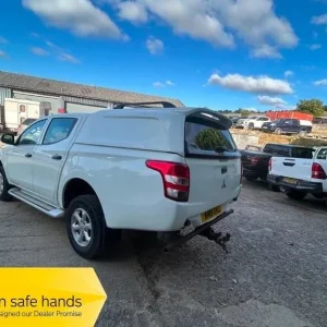 2019 Mitsubishi L200 Double Cab DI-D 4WD Diesel Manual - Image 5