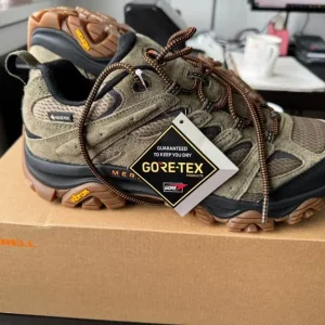 Merrell Moab 3 GTX Walking Trainers - Image 2