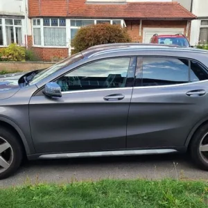 Mercedes-Benz GLA Estate 2016 manual 2143cc 5-door - Image 3