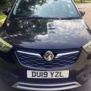 2019 Vauxhall Crossland X 1.5 Turbo D Nav 5-door Hatchback - Image 2