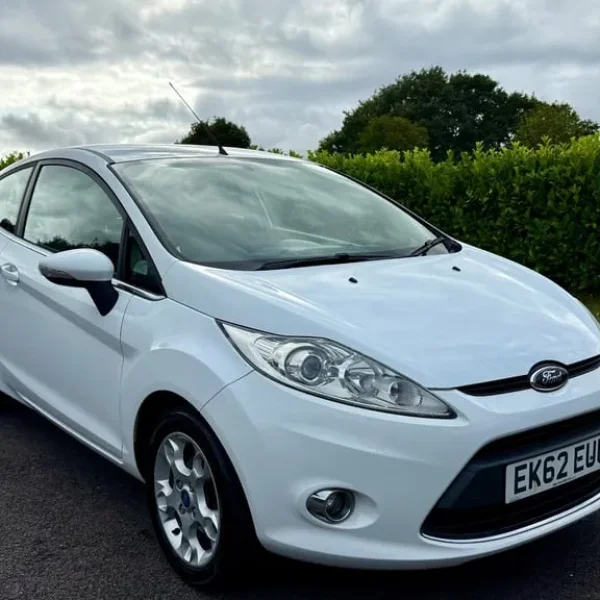 2012 Ford Fiesta 1.25 Zetec 3-door White