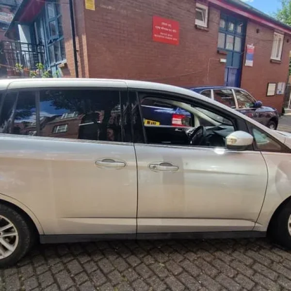 Ford Grand C-Max 2016 5-door MPV
