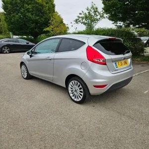 2011 Ford Fiesta Titanium Hatchback Petrol Manual - Image 8