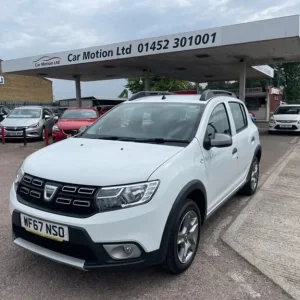 2017 Dacia Sandero Stepway Ambiance TCE Hatchback Manual - Image 3