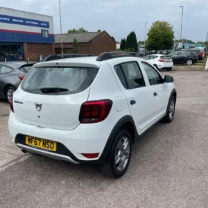 2017 Dacia Sandero Stepway Ambiance TCE Hatchback Manual - Image 4