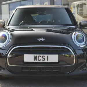 2022 MINI Cooper Exclusive 1.5 Petrol Manual Hatchback - Image 3