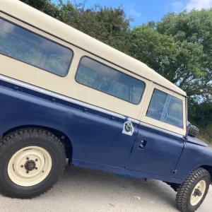 Land Rover 1970 2286 cc Series 2a LWB