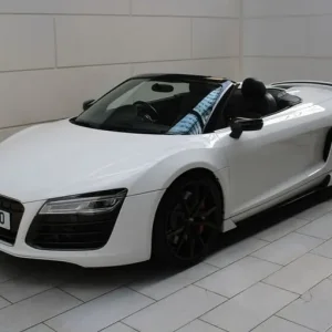 2014 Audi R8 Spyder Convertible - Image 6