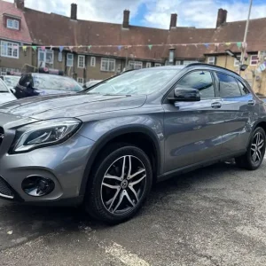 2019 Mercedes-Benz GLA 1.6 Urban Edition Estate - Image 6