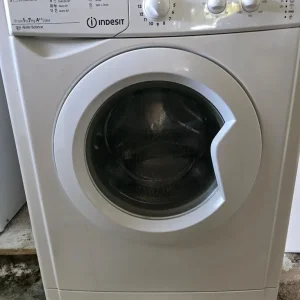 White Indesit IWC 71252 Eco washing machine - Image 8