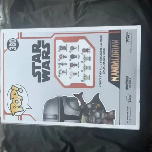 Jumbo Funko pops, Boba Fett and The Mandalorian - Image 5