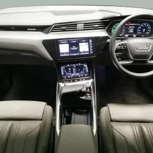 2020 Audi e-tron 50 Sport SUV - Image 4
