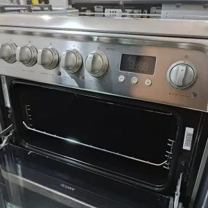 STAINLESS STEEL HOTPOINT ULTIMA 60CM FREESTANDING ELECTRIC COOKER - Image 4