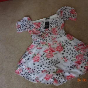 Ladies Playsuit all in one - Image 2