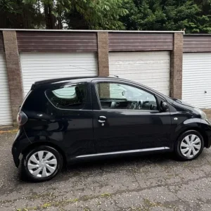 2013/63 Toyota AYGO Manual 3-dr - Image 3