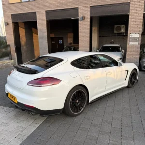Porsche Panamera 2016 Hatchback 3.0 Diesel V6 - Image 4