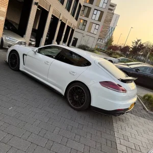 Porsche Panamera 2016 Hatchback 3.0 Diesel V6 - Image 7