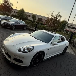 Porsche Panamera 2016 Hatchback 3.0 Diesel V6 - Image 8