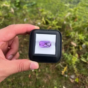 Brilliant 19ct Natural Amethyst – Radiant Octagon Cut, Collector’s Gemstone or Jewelry Making - Image 7