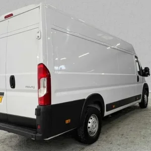 2023 Citroen Relay 2.2 BlueHDi H2 Van 140ps Enterprise Edition Van Diesel Manual - Image 2