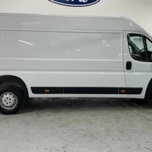 2023 Citroen Relay 2.2 BlueHDi H2 Van 140ps Enterprise Edition Van Diesel Manual - Image 7