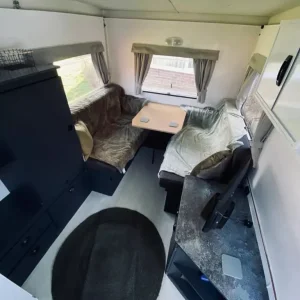 Renovated Gobur Carousel 12/2Tfolding camper caravan - Image 3