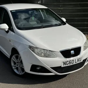 2011 SEAT Ibiza 1.4 16V Chill Euro 5 5dr HATCHBACK Petrol Manual - Image 2
